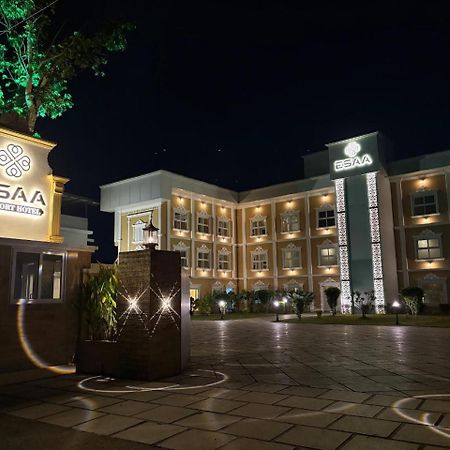 Esaa Airport Hotel Kochi Eksteriør billede