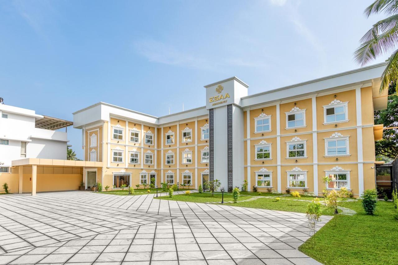 Esaa Airport Hotel Kochi Eksteriør billede