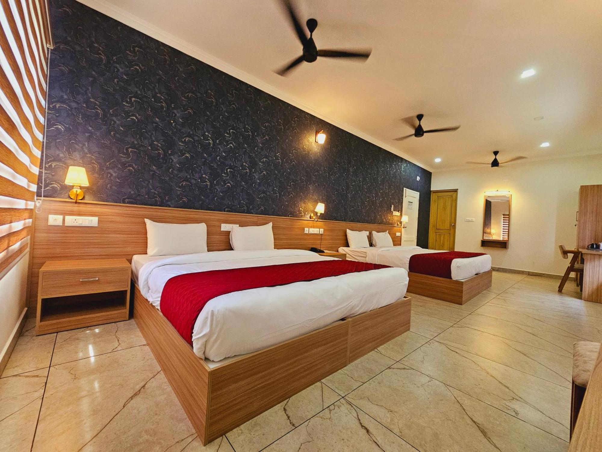 Esaa Airport Hotel Kochi Eksteriør billede