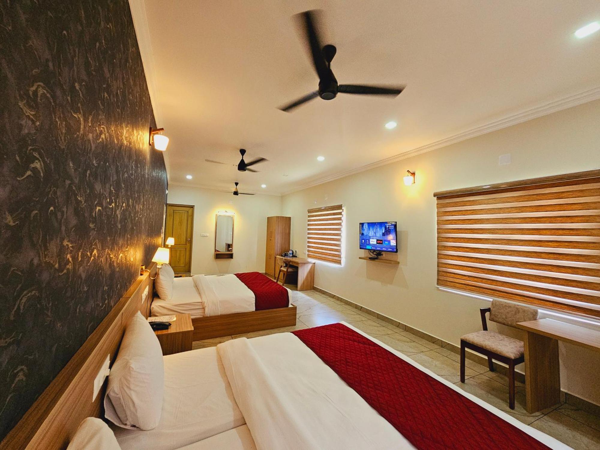 Esaa Airport Hotel Kochi Eksteriør billede
