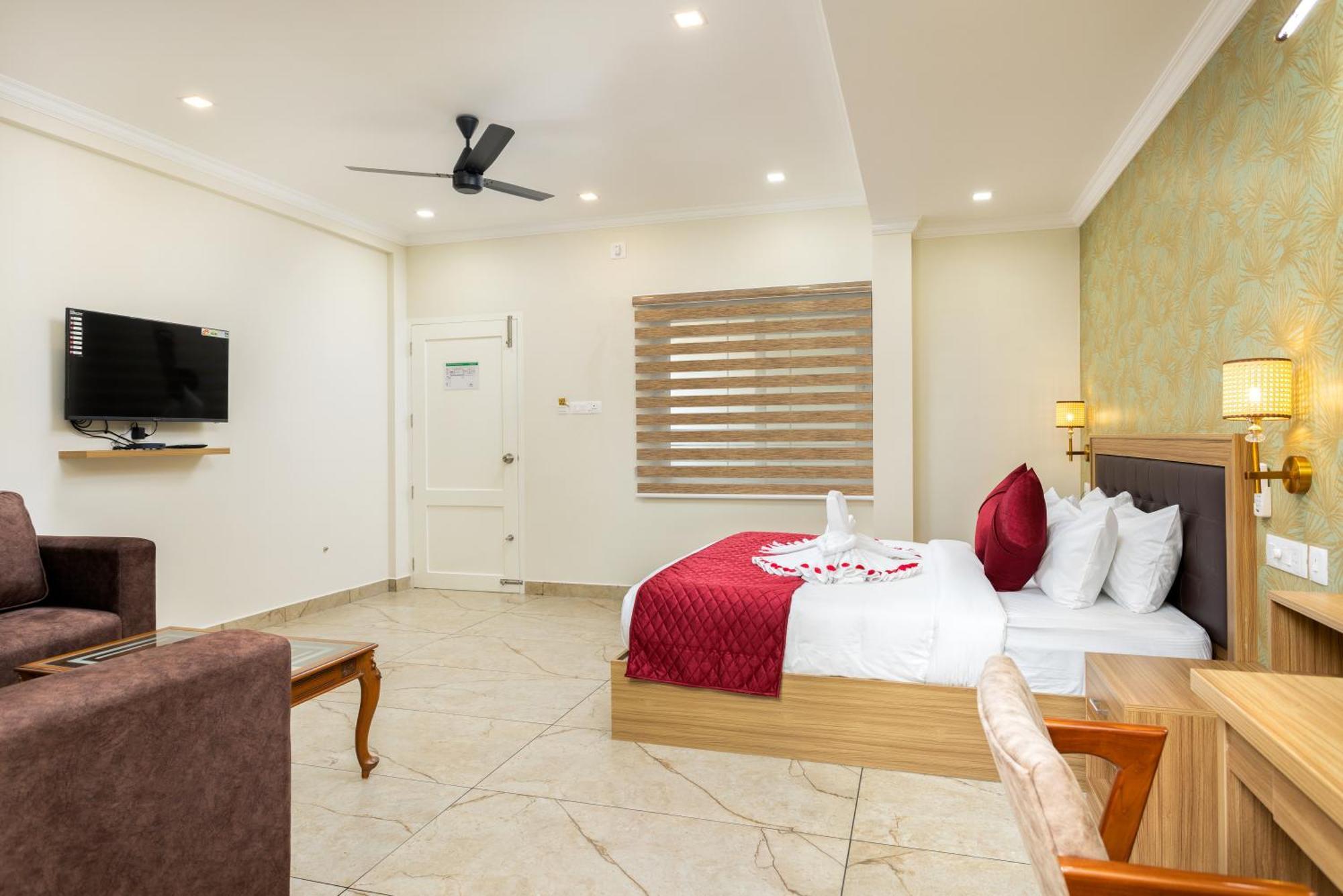 Esaa Airport Hotel Kochi Eksteriør billede