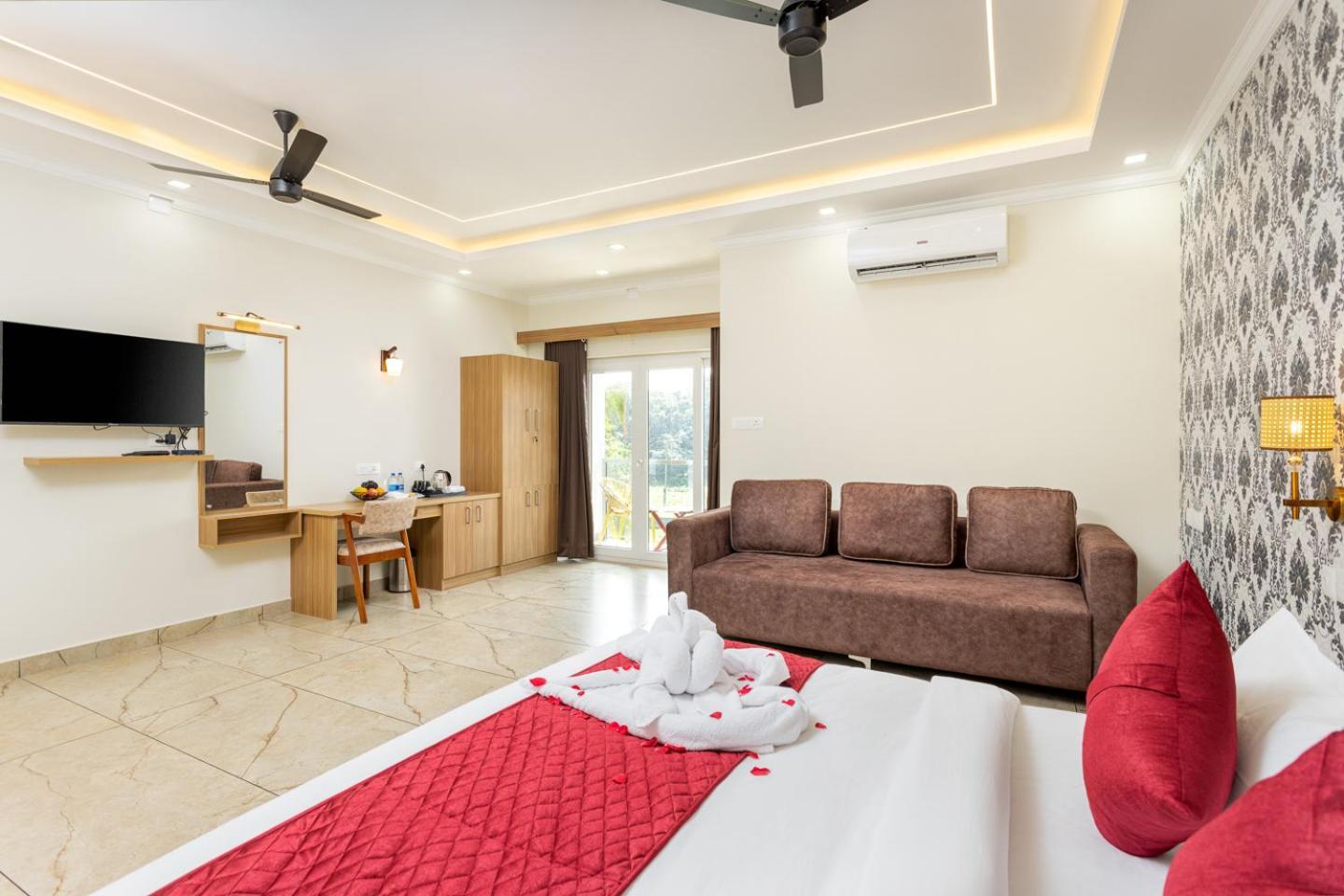 Esaa Airport Hotel Kochi Eksteriør billede